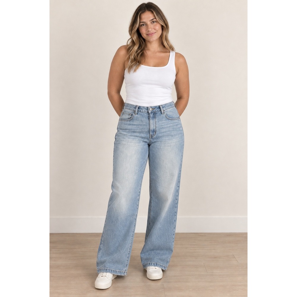 No Boundaries Womens Wide Leg Jeans Light Wash High Rise Size 12 NEW